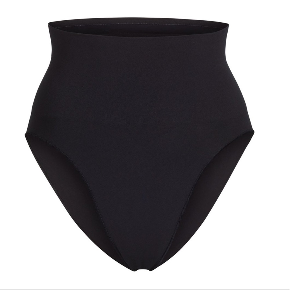 SKIMS CORE CONTROL BRIEF